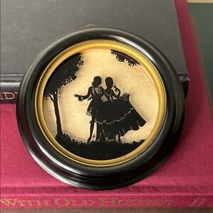 Vintage C&A Richards When Love Was Young Round Silhouette Black Frame